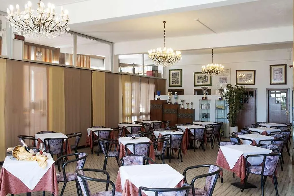 Hotel Lungomare Cervia